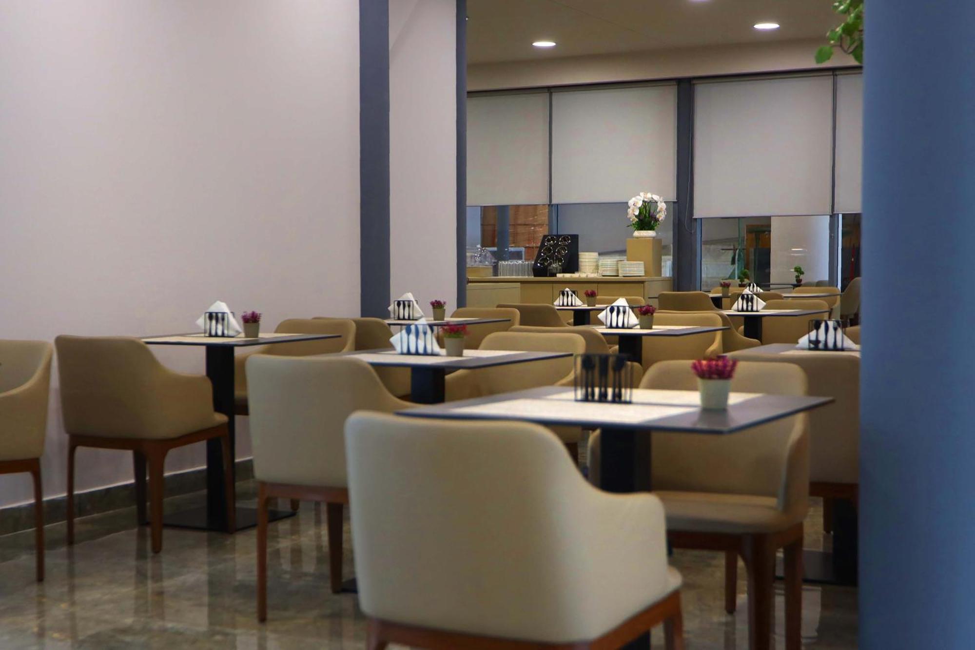 Metro Hotel Terminal تيرانا المظهر الخارجي الصورة