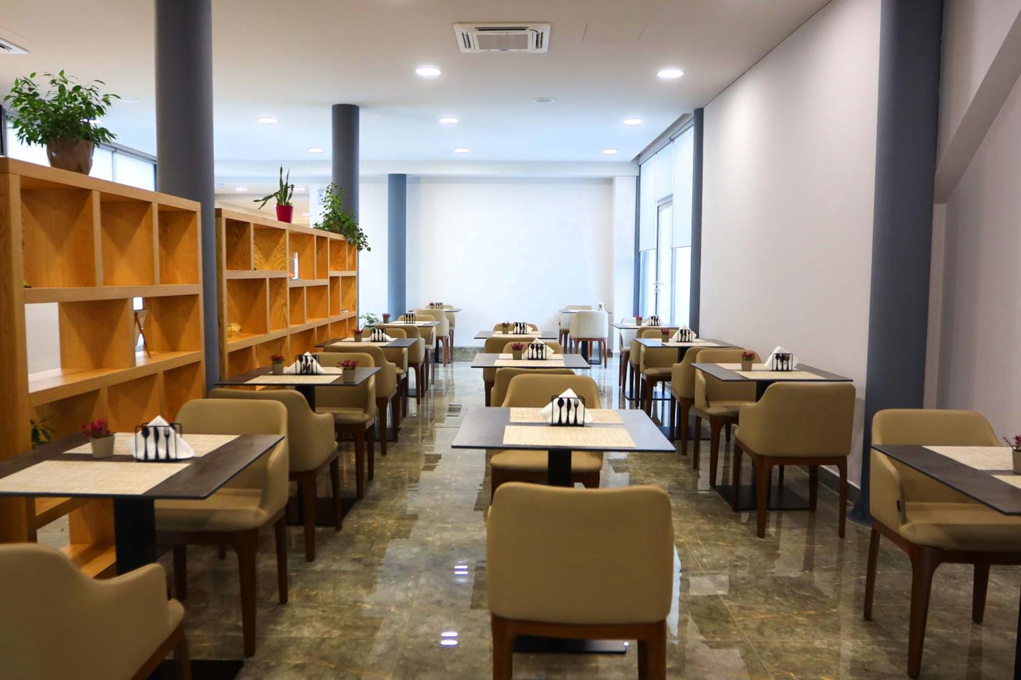 Metro Hotel Terminal تيرانا المظهر الخارجي الصورة